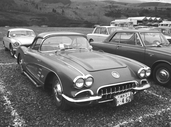 59-1b (149-40) 1959 Chevrolet Corvette Hardtop.jpg